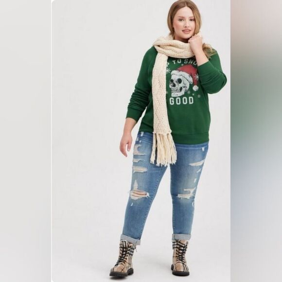 Torrid Sweatshirt Cozy Fleece Skull Snow Green size 2X - Picture 1 of 5
